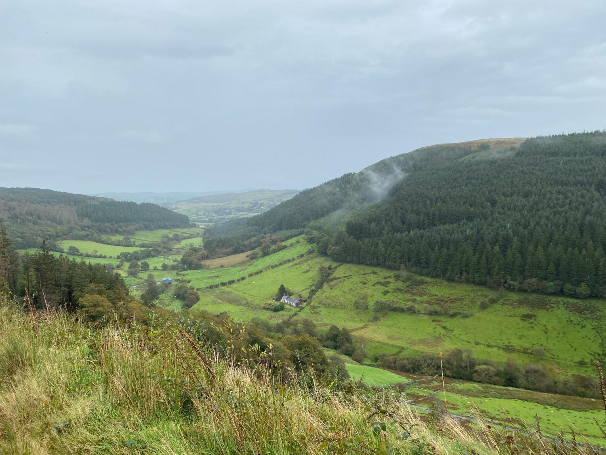 Pen Y Cwm Villa Penmachno Exterior photo